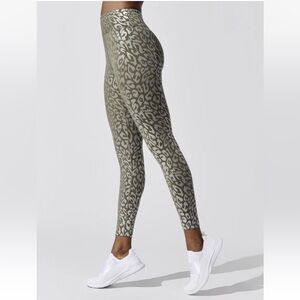 Heroine Sport Cheetah Legging - size S
